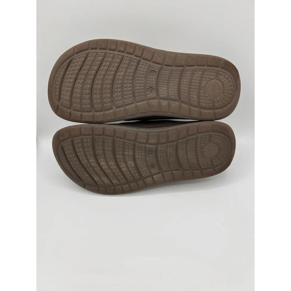 Crocs Men's Flip Flops Thong Sandals Brown Slip On Summer Size 11